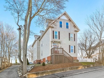 11 Symonds St, Salem, Massachusetts, 2 Bedrooms Bedrooms, 4 Rooms Rooms,2 BathroomsBathrooms,Residential Lease,For Rent,Symonds St,73475786 11 Symonds St, Salem, Massachusetts, 2 Bedrooms Bedrooms, 4 Rooms Rooms,2 BathroomsBathrooms,Residential Lease,For Rent,Symonds St,73475786