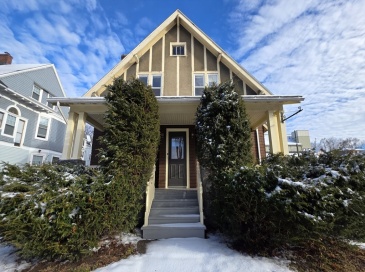 46 Wachusett, Worcester, Massachusetts, 5 Bedrooms Bedrooms, 9 Rooms Rooms,2 BathroomsBathrooms,Residential Lease,For Rent,Wachusett,73459645 46 Wachusett, Worcester, Massachusetts, 5 Bedrooms Bedrooms, 9 Rooms Rooms,2 BathroomsBathrooms,Residential Lease,For Rent,Wachusett,73459645