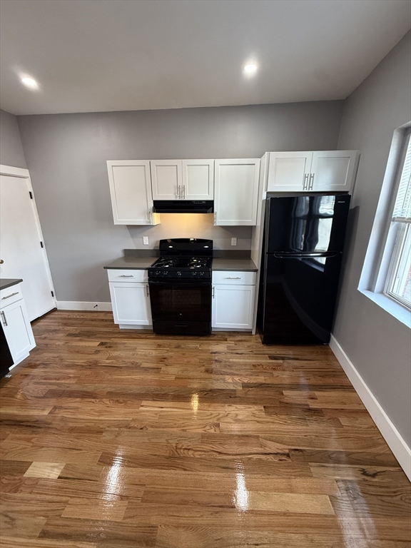 2 Miles Street, Boston, Massachusetts, 3 Bedrooms Bedrooms, 5 Rooms Rooms,1 BathroomBathrooms,Residential Lease,For Rent,Miles Street,73475865