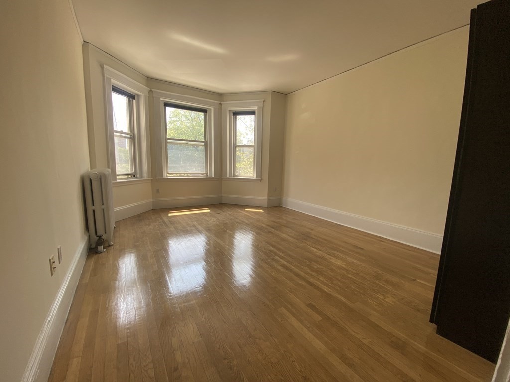 335 Huntington Ave, Boston, Massachusetts, 2 Bedrooms Bedrooms, 3 Rooms Rooms,1 BathroomBathrooms,Residential Lease,For Rent,Huntington Ave,73475880