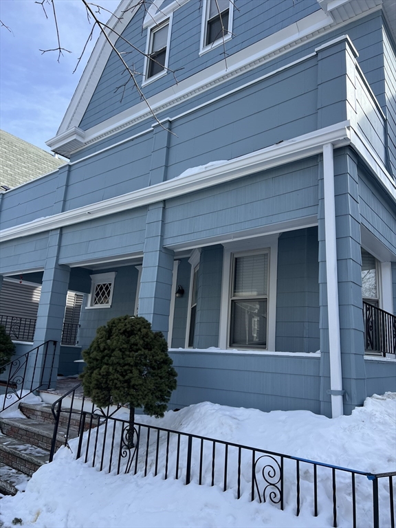 27 Wisconsin Ave, Somerville, Massachusetts, 2 Bedrooms Bedrooms, 3 Rooms Rooms,1 BathroomBathrooms,Residential Lease,For Rent,Wisconsin Ave,73475890