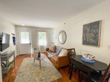 23C Jay St, Cambridge, Massachusetts, 2 Bedrooms Bedrooms, 8 Rooms Rooms,1.5 BathroomsBathrooms,Residential Lease,For Rent,Jay St,73475908 23C Jay St, Cambridge, Massachusetts, 2 Bedrooms Bedrooms, 8 Rooms Rooms,1.5 BathroomsBathrooms,Residential Lease,For Rent,Jay St,73475908