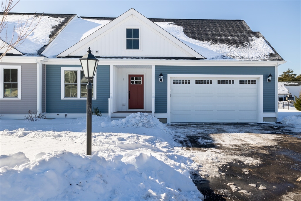 2 Hayley Cir, Rochester, Massachusetts, 2 Bedrooms Bedrooms, 4 Rooms Rooms,2 BathroomsBathrooms,Residential,For Sale,Hayley Cir,73475906