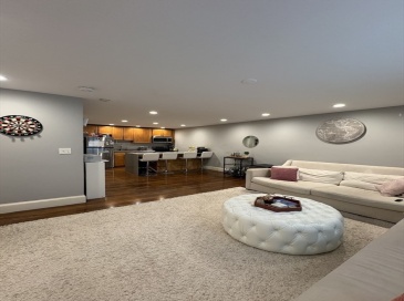 21 Carson St., Boston, Massachusetts, 2 Bedrooms Bedrooms, 3 Rooms Rooms,1 BathroomBathrooms,Residential Lease,For Rent,Carson St.,73476013 21 Carson St., Boston, Massachusetts, 2 Bedrooms Bedrooms, 3 Rooms Rooms,1 BathroomBathrooms,Residential Lease,For Rent,Carson St.,73476013