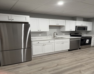 80 Middle Street, Gloucester, Massachusetts, 1 Bedroom Bedrooms, 3 Rooms Rooms,1 BathroomBathrooms,Residential Lease,For Rent,Middle Street,73476106