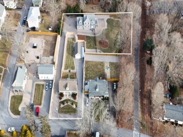 33-35 Holden St, Coventry, Rhode Island, 6 Bedrooms Bedrooms, 18 Rooms Rooms,2 BathroomsBathrooms,Residential Income,For Sale,Holden St,73476159