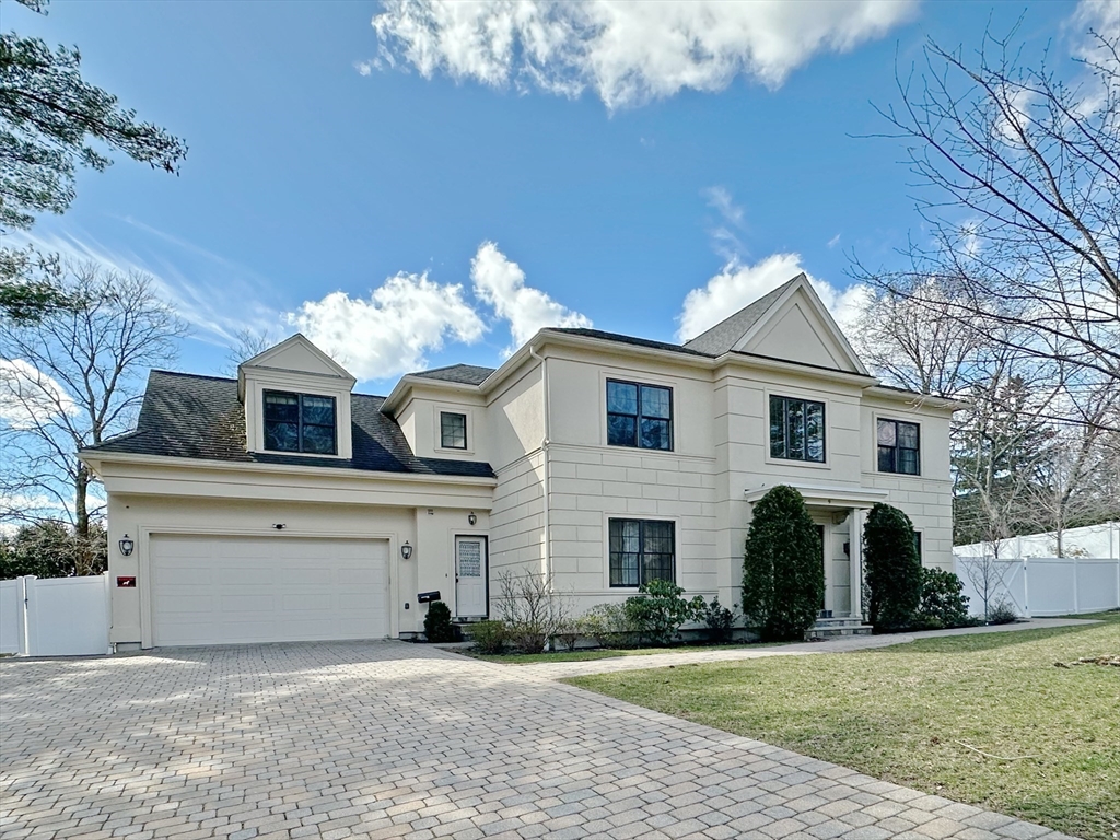 9 Vine St, Newton, Massachusetts, 5 Bedrooms Bedrooms, 8 Rooms Rooms,4.5 BathroomsBathrooms,Residential Lease,For Rent,Vine St,73476185