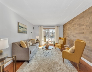 175 Quincy Shore Dr, Quincy, Massachusetts, 2 Bedrooms Bedrooms, 5 Rooms Rooms,2 BathroomsBathrooms,Residential,For Sale,Quincy Shore Dr,73476122