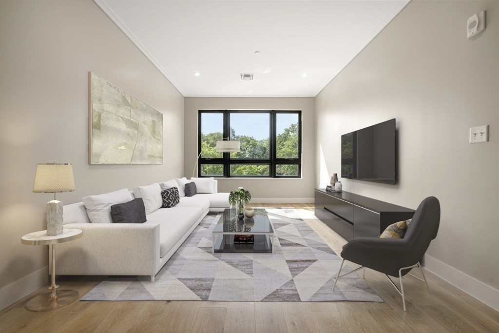 70 Leo Birmingham Pky, Boston, Massachusetts, 1 Bedroom Bedrooms, 3 Rooms Rooms,1 BathroomBathrooms,Residential Lease,For Rent,Leo Birmingham Pky,73476200