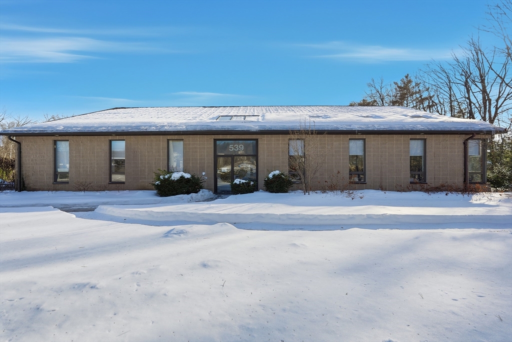 539 North Rd, Westfield, Massachusetts, ,Commercial Sale,For Sale,North Rd,73476215