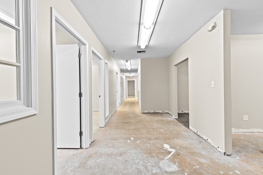 85 River Street, Waltham, Massachusetts, ,Commercial Lease,For Rent,River Street,73476243