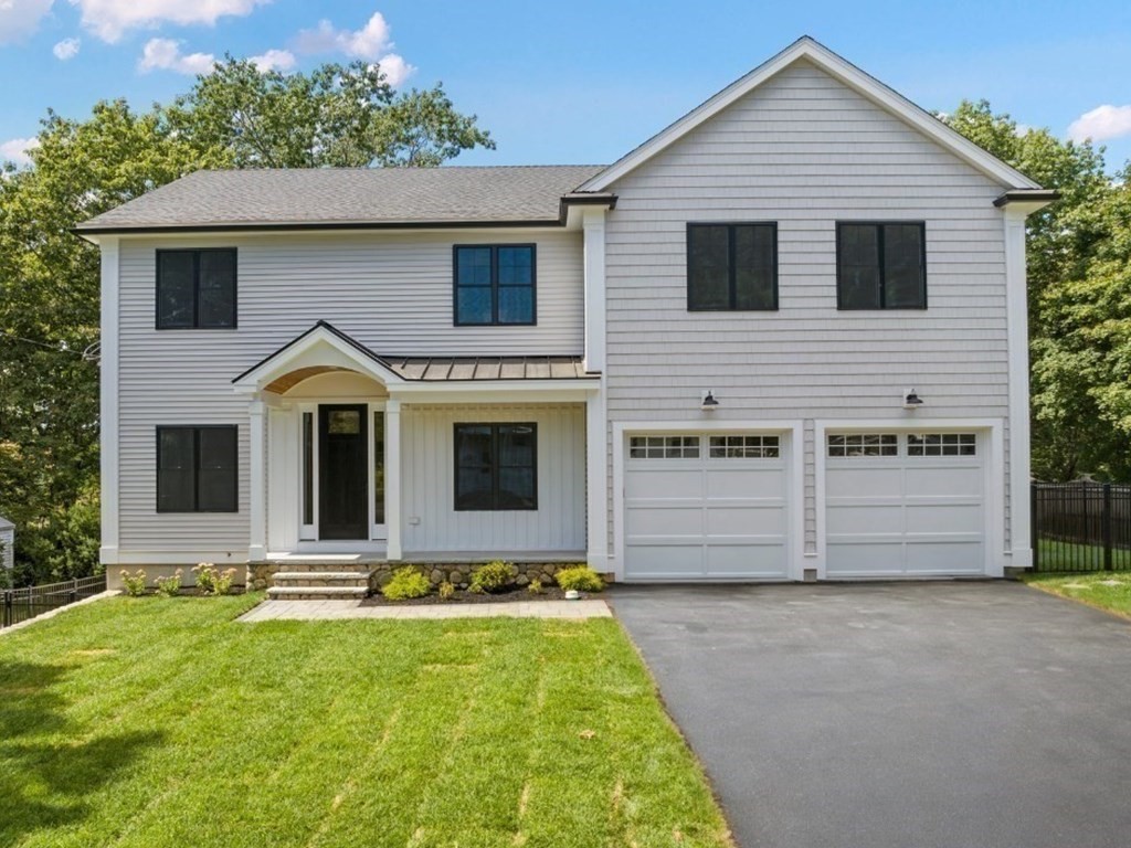 44 Harwood Rd, Natick, Massachusetts, 5 Bedrooms Bedrooms, 11 Rooms Rooms,3.5 BathroomsBathrooms,Residential,For Sale,Harwood Rd,73476271