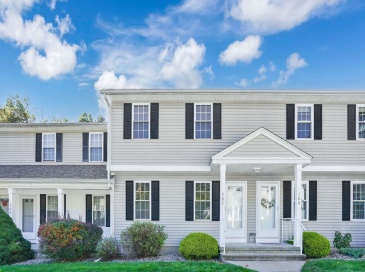 665 Center St, Ludlow, Massachusetts, 2 Bedrooms Bedrooms, 4 Rooms Rooms,1.5 BathroomsBathrooms,Residential,For Sale,Center St,73440335 665 Center St, Ludlow, Massachusetts, 2 Bedrooms Bedrooms, 4 Rooms Rooms,1.5 BathroomsBathrooms,Residential,For Sale,Center St,73440335