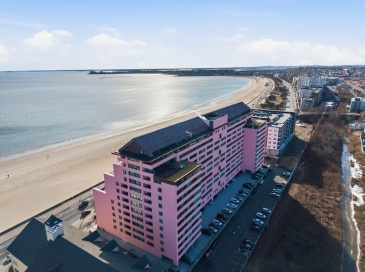 350 Revere Beach Blvd, Revere, Massachusetts, 2 Bedrooms Bedrooms, 7 Rooms Rooms,2 BathroomsBathrooms,Residential,For Sale,Revere Beach Blvd,73465116 350 Revere Beach Blvd, Revere, Massachusetts, 2 Bedrooms Bedrooms, 7 Rooms Rooms,2 BathroomsBathrooms,Residential,For Sale,Revere Beach Blvd,73465116