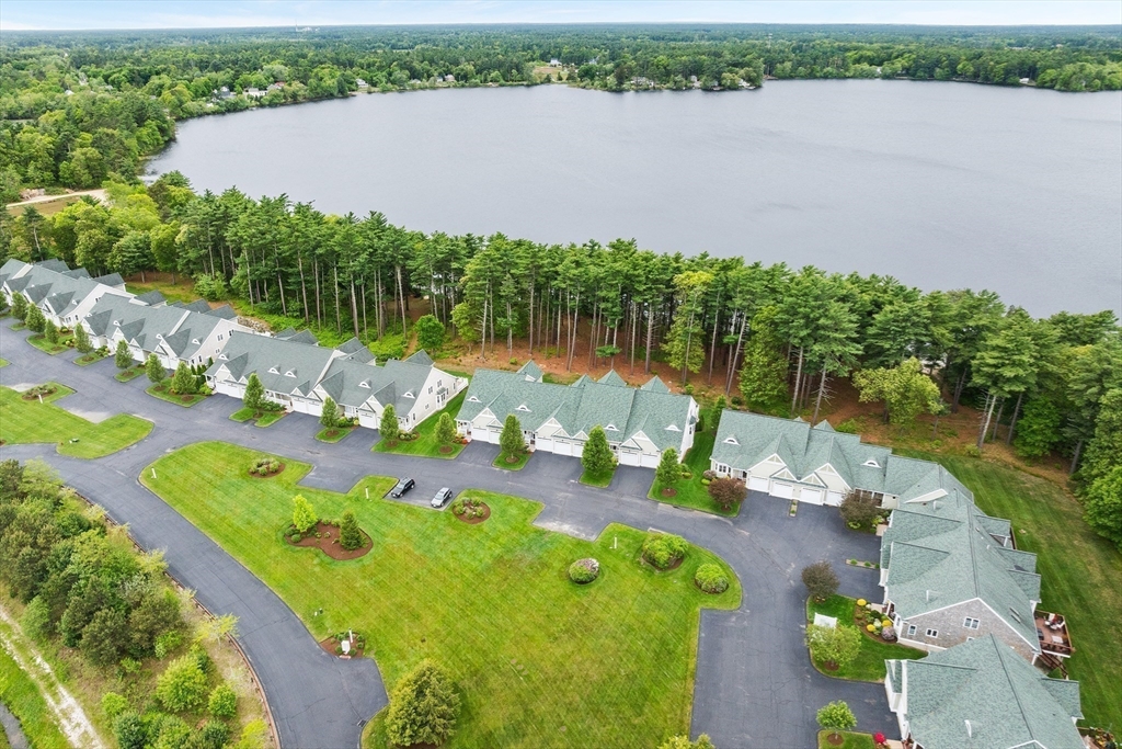 19 Pine Ridge Way, Carver, Massachusetts, 2 Bedrooms Bedrooms, 6 Rooms Rooms,2.5 BathroomsBathrooms,Residential,For Sale,Pine Ridge Way,73380385