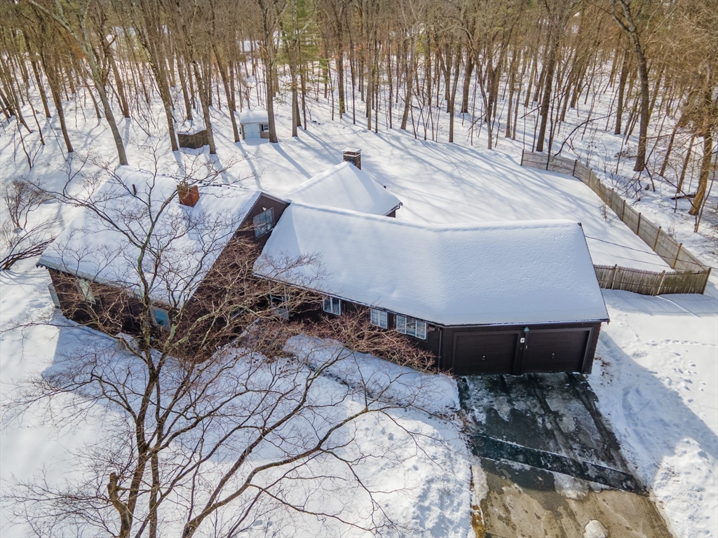 165 Woodland St, Natick, Massachusetts, 3 Bedrooms Bedrooms, 6 Rooms Rooms,1.5 BathroomsBathrooms,Residential,For Sale,Woodland St,73476437