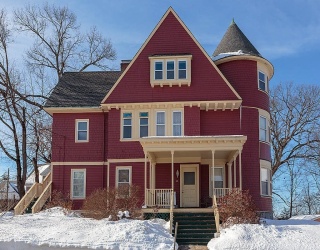 45 Harvard St, Lowell, Massachusetts, 2 Bedrooms Bedrooms, 5 Rooms Rooms,1 BathroomBathrooms,Residential,For Sale,Harvard St,73476373