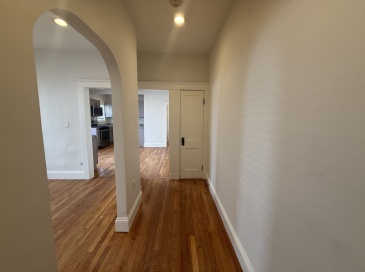 19 Thornton St, Revere, Massachusetts, 2 Bedrooms Bedrooms, 3 Rooms Rooms,1 BathroomBathrooms,Residential Lease,For Rent,Thornton St,73476441