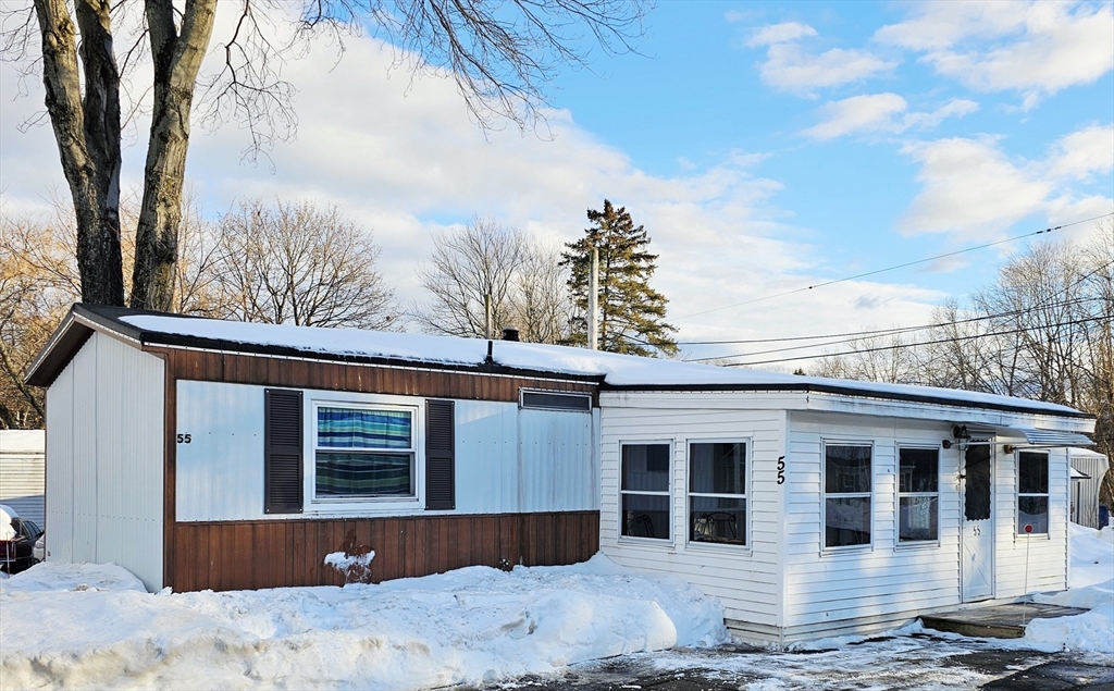 557 Sw Cutoff, Auburn, Massachusetts, 2 Bedrooms Bedrooms, 5 Rooms Rooms,1 BathroomBathrooms,Residential,For Sale,Sw Cutoff,73476455