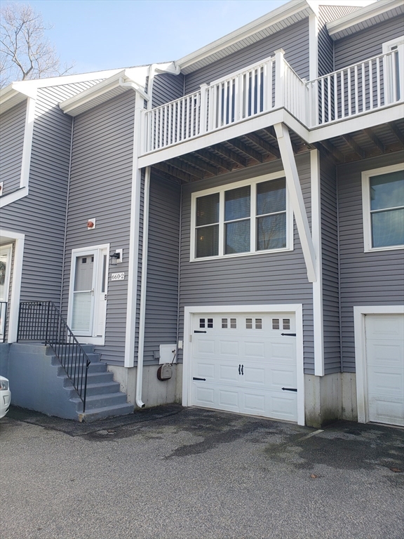 660 Thacher St, Attleboro, Massachusetts, 3 Bedrooms Bedrooms, 6 Rooms Rooms,1.5 BathroomsBathrooms,Residential,For Sale,Thacher St,73476461