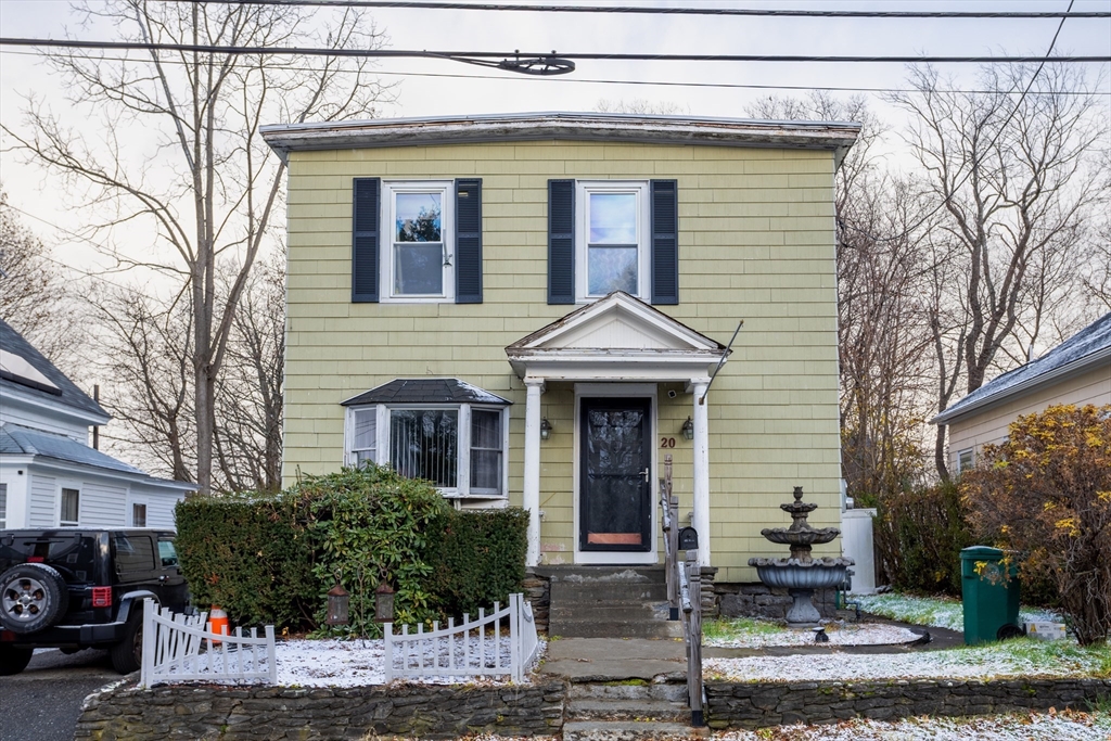 20 Warren St, Fitchburg, Massachusetts, 4 Bedrooms Bedrooms, 8 Rooms Rooms,2 BathroomsBathrooms,Residential,For Sale,Warren St,73476484
