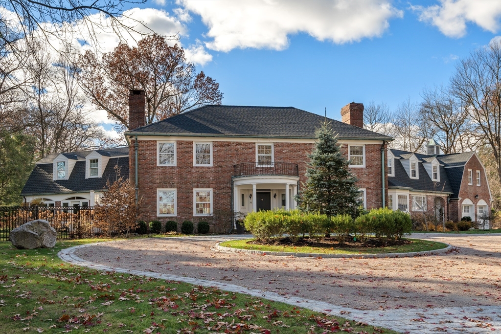 30 Highland Ln, Milton, Massachusetts, 5 Bedrooms Bedrooms, 12 Rooms Rooms,5 BathroomsBathrooms,Residential,For Sale,Highland Ln,73469328