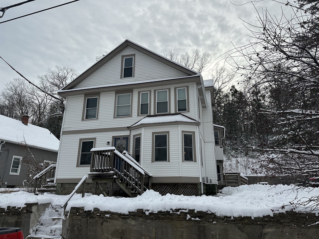 30 Park Street, Montague, Massachusetts, 6 Bedrooms Bedrooms, 12 Rooms Rooms,2 BathroomsBathrooms,Residential Income,For Sale,Park Street,73459821