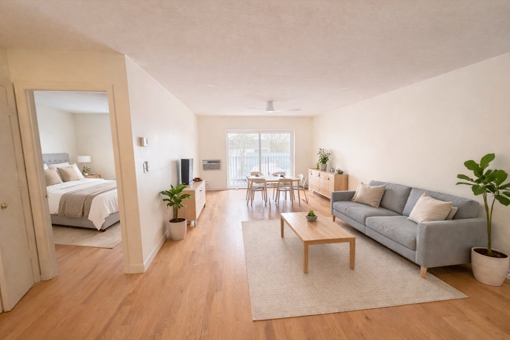 25 Custer, Boston, Massachusetts, 1 Bedroom Bedrooms, 3 Rooms Rooms,1 BathroomBathrooms,Residential Lease,For Rent,Custer,73476690