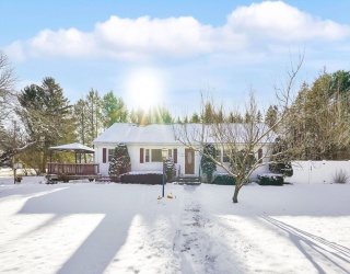 6 Katie St, Wilbraham, Massachusetts, 5 Bedrooms Bedrooms, 11 Rooms Rooms,4 BathroomsBathrooms,Residential,For Sale,Katie St,73462595