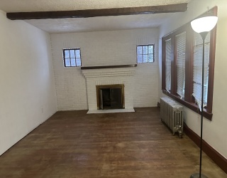 107 N Leyden St, Brockton, Massachusetts, 2 Bedrooms Bedrooms, 5 Rooms Rooms,1 BathroomBathrooms,Residential,For Sale,N Leyden St,73476747