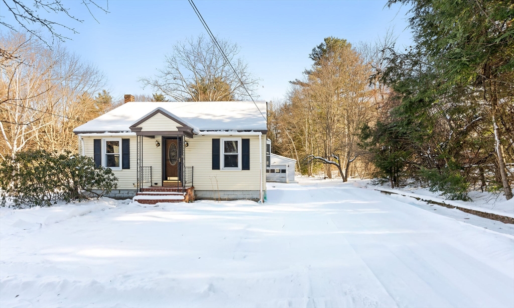 131 Depot Road, Templeton, Massachusetts, 2 Bedrooms Bedrooms, 4 Rooms Rooms,1 BathroomBathrooms,Residential,For Sale,Depot Road,73461054