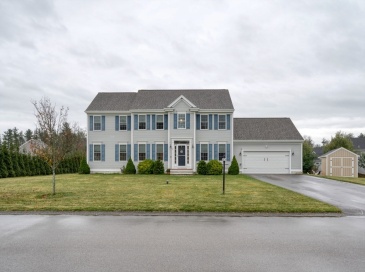 4 Sycamore Ln, Bridgewater, Massachusetts, 4 Bedrooms Bedrooms, 9 Rooms Rooms,2.5 BathroomsBathrooms,Residential,For Sale,Sycamore Ln,73458421