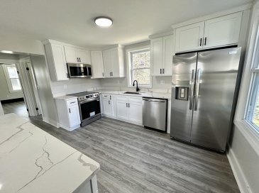 16 North St, West Springfield, Massachusetts, 4 Bedrooms Bedrooms, 6 Rooms Rooms,2 BathroomsBathrooms,Residential,For Sale,North St,73449370