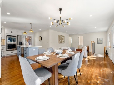 10 High Street, Salisbury, Massachusetts, 3 Bedrooms Bedrooms, 6 Rooms Rooms,2 BathroomsBathrooms,Residential,For Sale,High Street,73453742 10 High Street, Salisbury, Massachusetts, 3 Bedrooms Bedrooms, 6 Rooms Rooms,2 BathroomsBathrooms,Residential,For Sale,High Street,73453742