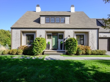 54 Baker Hill Drive, Hingham, Massachusetts, 4 Bedrooms Bedrooms, 9 Rooms Rooms,4.5 BathroomsBathrooms,Residential,For Sale,Baker Hill Drive,73474539