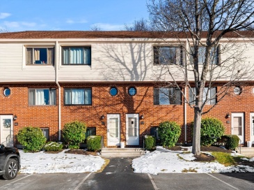 68 Sterling Lane, Haverhill, Massachusetts, 2 Bedrooms Bedrooms, 5 Rooms Rooms,2 BathroomsBathrooms,Residential,For Sale,Sterling Lane,73461281