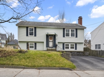 15 Cumberland St, Worcester, Massachusetts, 3 Bedrooms Bedrooms, 5 Rooms Rooms,2 BathroomsBathrooms,Residential,For Sale,Cumberland St,73458162