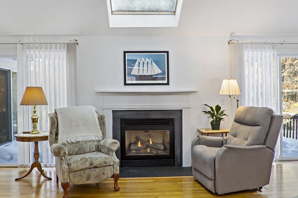 30 Grant Breen Dr, Mashpee, Massachusetts, 3 Bedrooms Bedrooms, 5 Rooms Rooms,2 BathroomsBathrooms,Residential,For Sale,Grant Breen Dr,73476918