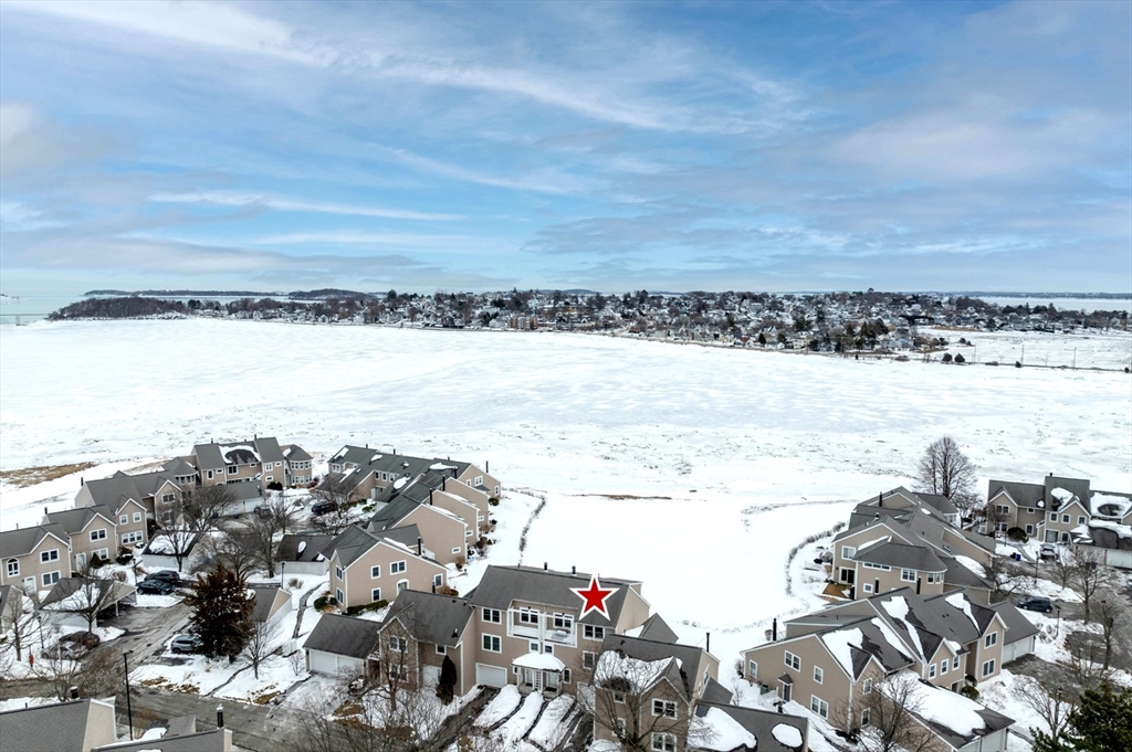 21 Harbourside Rd, Quincy, Massachusetts, 3 Bedrooms Bedrooms, 6 Rooms Rooms,3 BathroomsBathrooms,Residential,For Sale,Harbourside Rd,73476884