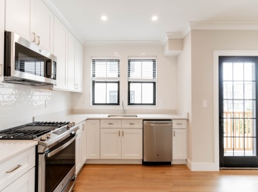 285. Lamartine, Boston, Massachusetts, 12 Bedrooms Bedrooms, 18 Rooms Rooms,6 BathroomsBathrooms,Residential Income,For Sale,Lamartine,73476923