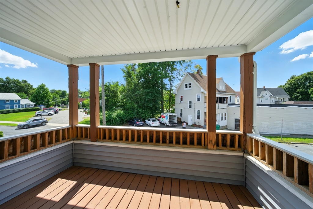 12-14 Kendall Street, Springfield, Massachusetts, 3 Bedrooms Bedrooms, 6 Rooms Rooms,1 BathroomBathrooms,Residential Lease,For Rent,Kendall Street,73476953