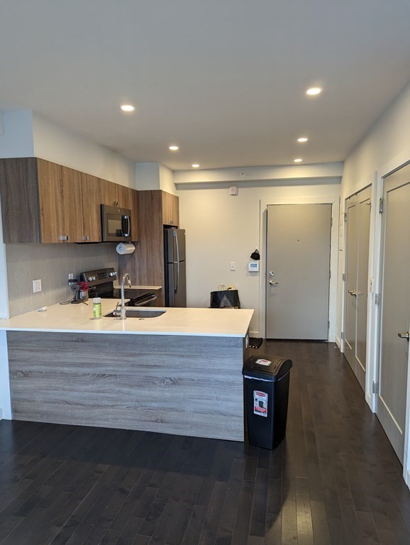 3383 Washington Street, Boston, Massachusetts, 2 Bedrooms Bedrooms, 4 Rooms Rooms,1 BathroomBathrooms,Residential Lease,For Rent,Washington Street,73476787