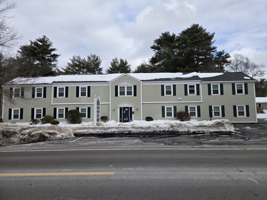 98 E Grove St, Middleboro, Massachusetts, ,Commercial Lease,For Rent,E Grove St,73476842