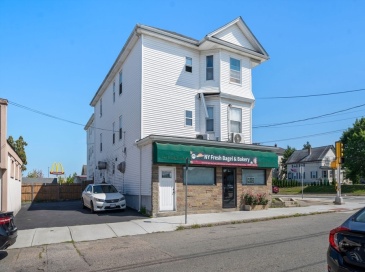 248-250 Jefferson St, Fall River, Massachusetts, 6 Bedrooms Bedrooms, 15 Rooms Rooms,2.5 BathroomsBathrooms,Residential Income,For Sale,Jefferson St,73476887