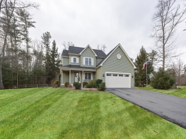 165 Taunton Ave, Norton, Massachusetts, 4 Bedrooms Bedrooms, 8 Rooms Rooms,2.5 BathroomsBathrooms,Residential,For Sale,Taunton Ave,73465492 165 Taunton Ave, Norton, Massachusetts, 4 Bedrooms Bedrooms, 8 Rooms Rooms,2.5 BathroomsBathrooms,Residential,For Sale,Taunton Ave,73465492