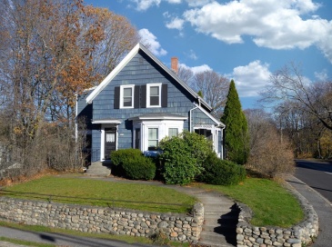 31 Marion St, Natick, Massachusetts, 3 Bedrooms Bedrooms, 8 Rooms Rooms,2 BathroomsBathrooms,Residential,For Sale,Marion St,73457851