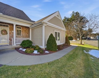 1 Aspen Dr, Wilbraham, Massachusetts, 3 Bedrooms Bedrooms, 7 Rooms Rooms,2.5 BathroomsBathrooms,Residential,For Sale,Aspen Dr,73477054