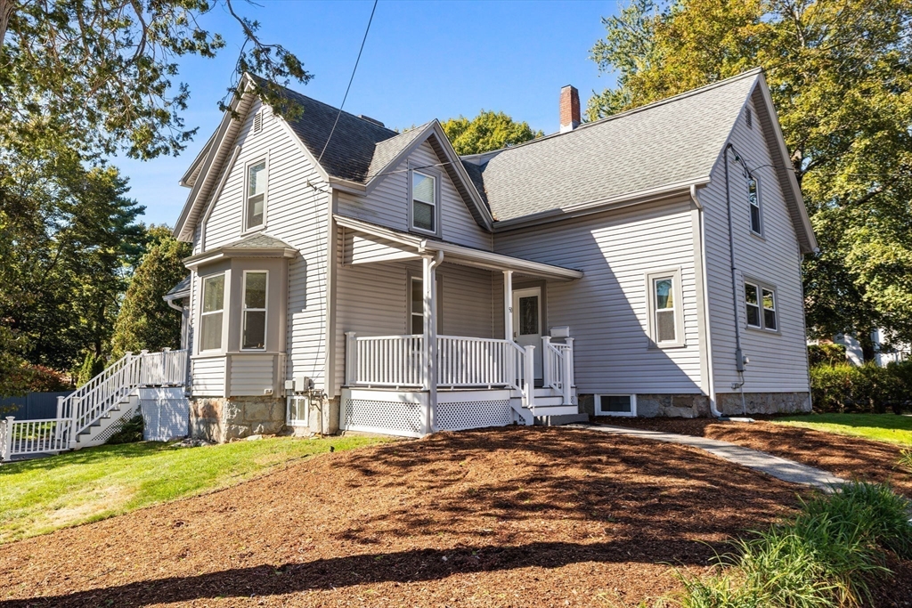 50 Worcester Lane, Waltham, Massachusetts, 5 Bedrooms Bedrooms, 12 Rooms Rooms,3.5 BathroomsBathrooms,Residential,For Sale,Worcester Lane,73477027