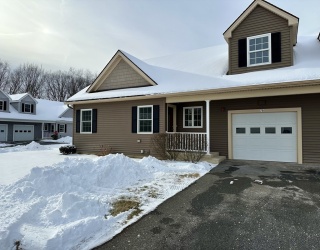 115 Elm Street, Hatfield, Massachusetts, 2 Bedrooms Bedrooms, 5 Rooms Rooms,2 BathroomsBathrooms,Residential,For Sale,Elm Street,73463946