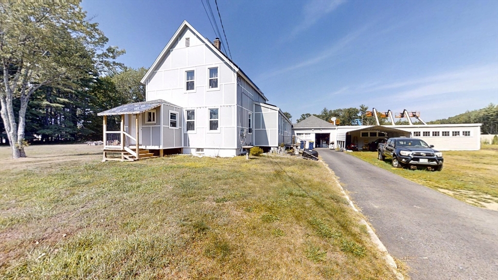 193 Main St, Plaistow, New Hampshire, 3 Bedrooms Bedrooms, 6 Rooms Rooms,2 BathroomsBathrooms,Residential,For Sale,Main St,73441318